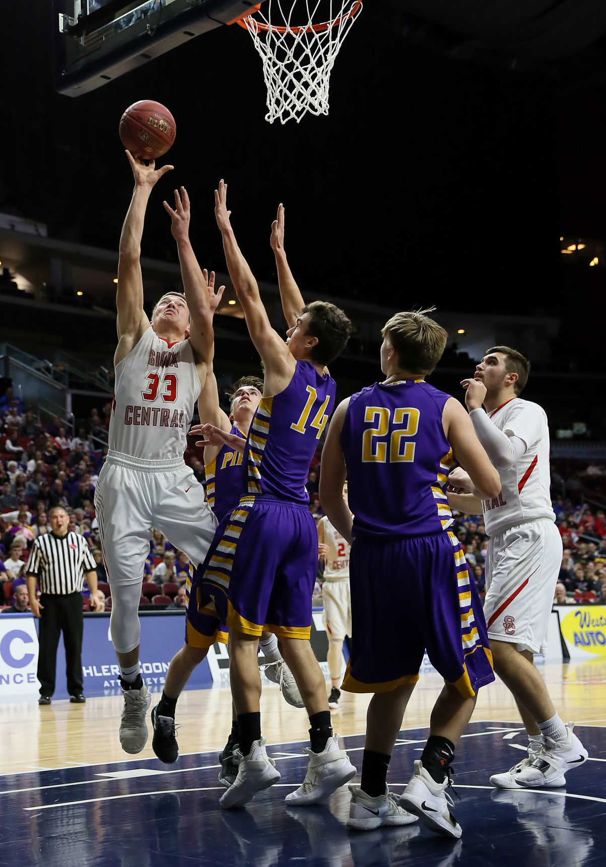 030419-SiouxCentral-Alburnett-011